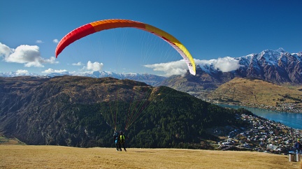 Tandem paraglider ready to take off