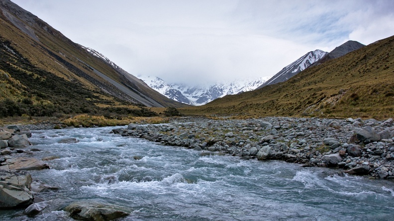 Cameron River and first view of the head of valley