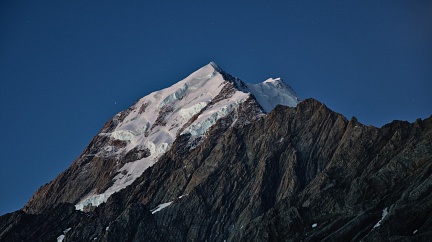 Mount Cook, Nazomi, and first stars