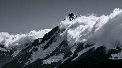 Mount Sefton in clouds