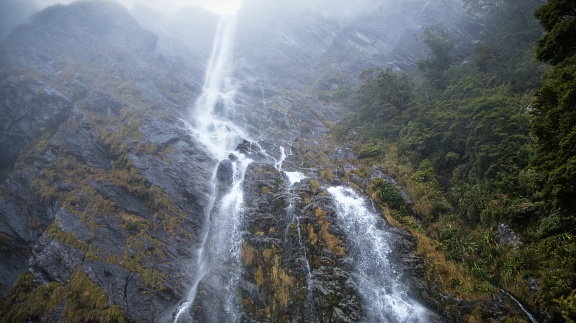 Earland Falls in the rain