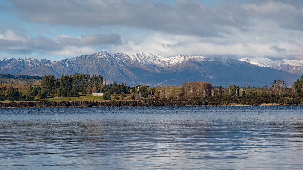 Lake Te Anau and Takitimu Mountains